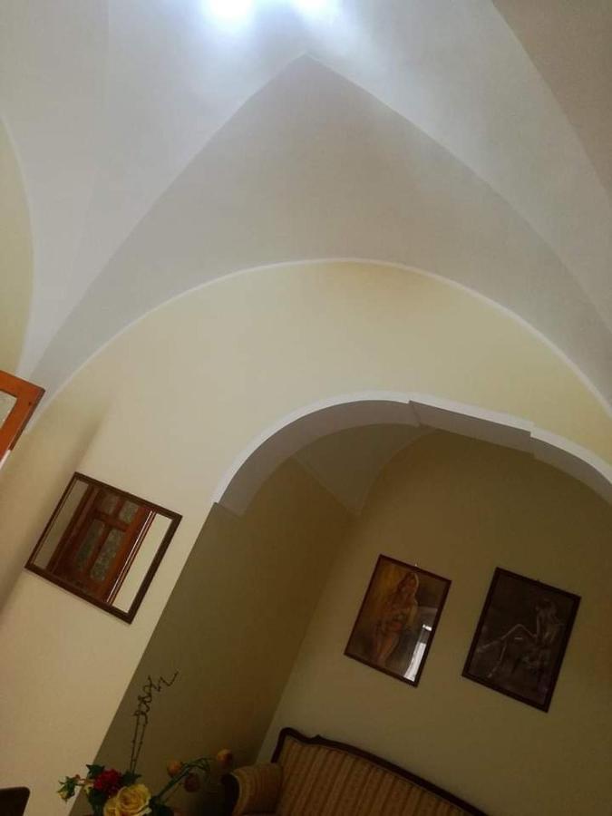 L 'Alcova Holidays Home Centro Storico Ceglie Messapica Zewnętrze zdjęcie