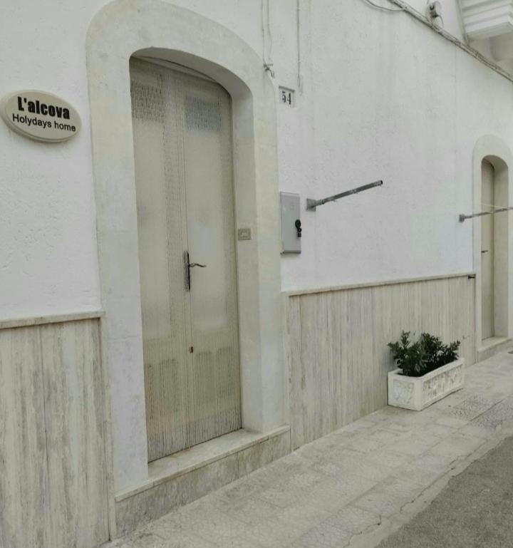 L 'Alcova Holidays Home Centro Storico Ceglie Messapica Zewnętrze zdjęcie